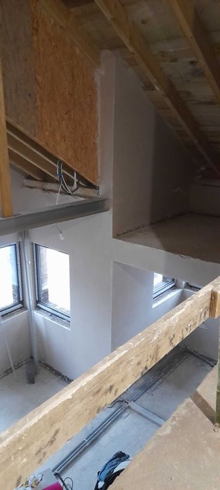 Tynki maszynowe gipsowe, cementowo-wapienne, agregat.