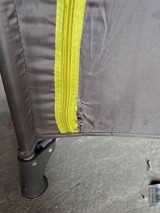 Дитячий манеж квадратний