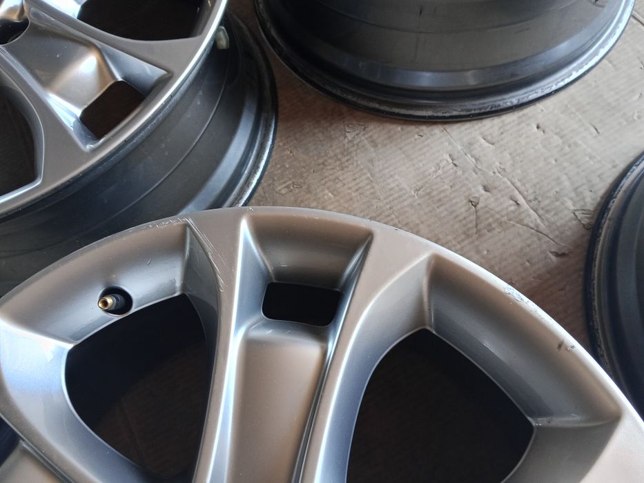 Felgi Ford Kuga 18" 7.5J ET52.5