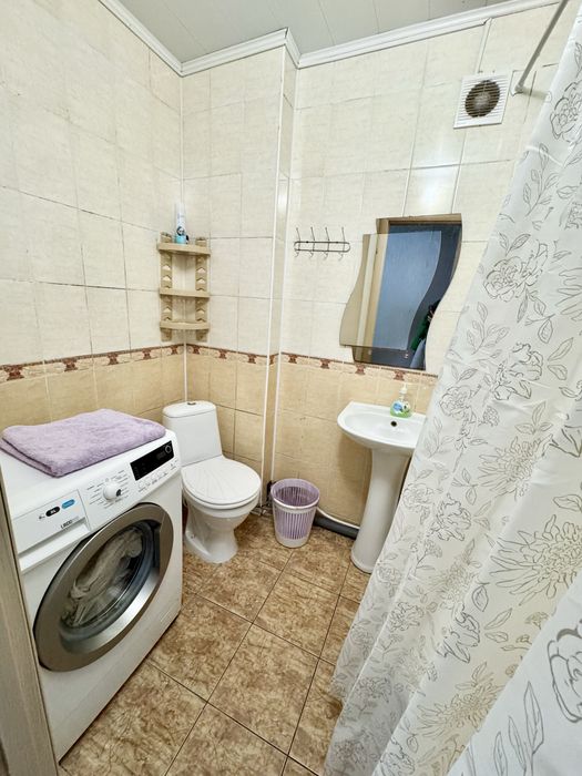 Посуточно, почасово двухкомнатная квартира Корабельный район