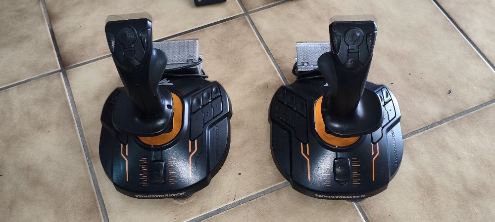 Thrustmaster T16000M duo