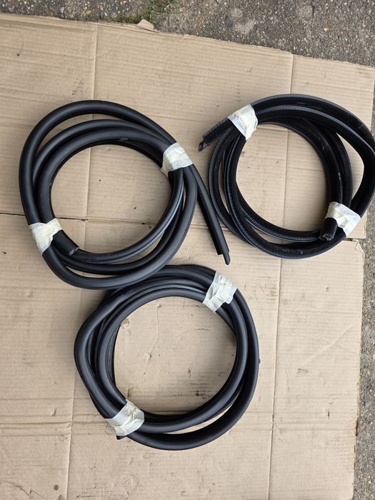 Uszczelka lewy prawy przód tył BMW E60 E61