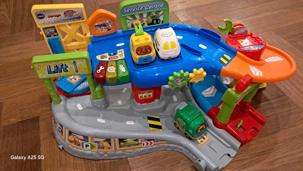 VTECH Garaż Toot Toot Drivers