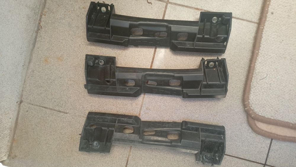 Ślizgi pod lampy Mazda CX7