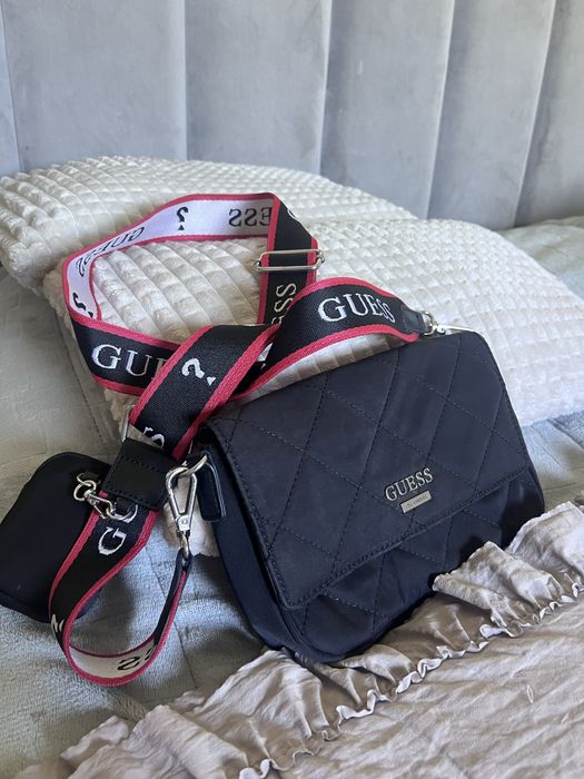 Bolsa guess preta
