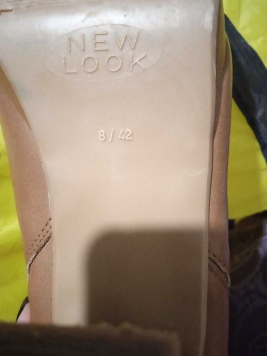 Чоботи бежеві р.42, устілка 27 см. Безкоштовно