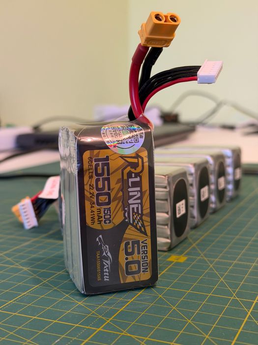 Акумулятори 6S 1550mAh 150C XT 60 (R line) Tattu - 5 шт