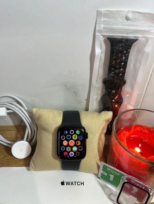 Apple Watch SE 2 40 mm GPS 100% BATERIA
