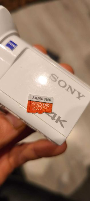 Sony FDR-X3000 + Повний комплект (Аквабокс, Захист, 128GB)