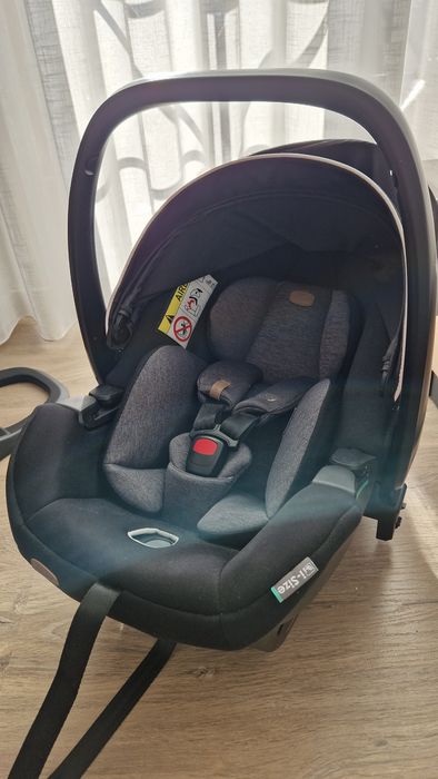 Cadeira auto / ovinho bebé (do nascimento aos 15 meses)