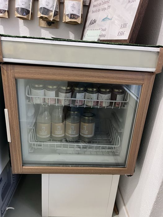 Arca congeladora com vitrine