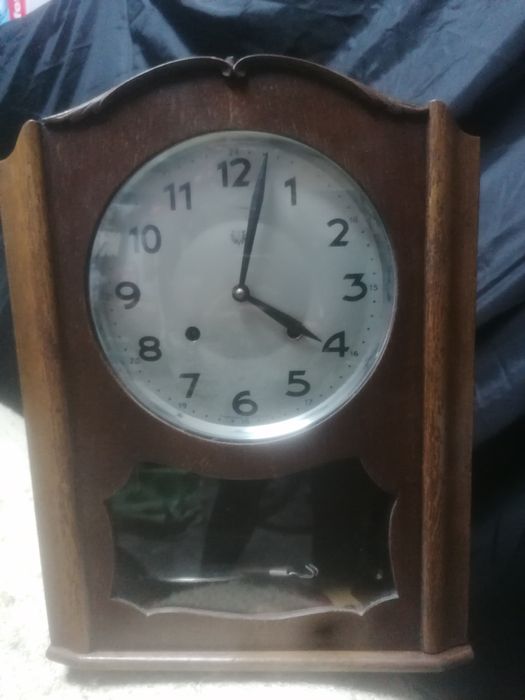 Relógio madeira antigo