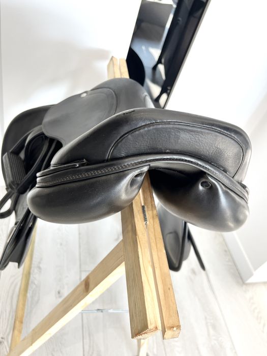 Siodło 17,5 M/L Wełna Daw Mag Ch&W De Luxe 17,5/33 skokowe