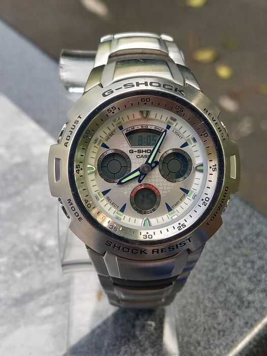 Casio G-SHOCK G-701D-7A Wodoodporność 200M