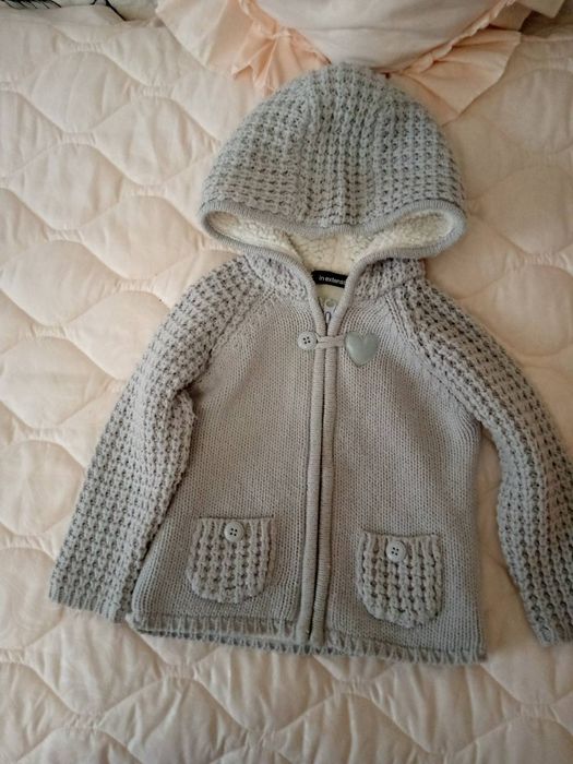 Утеплена кофтинка на дівчинку