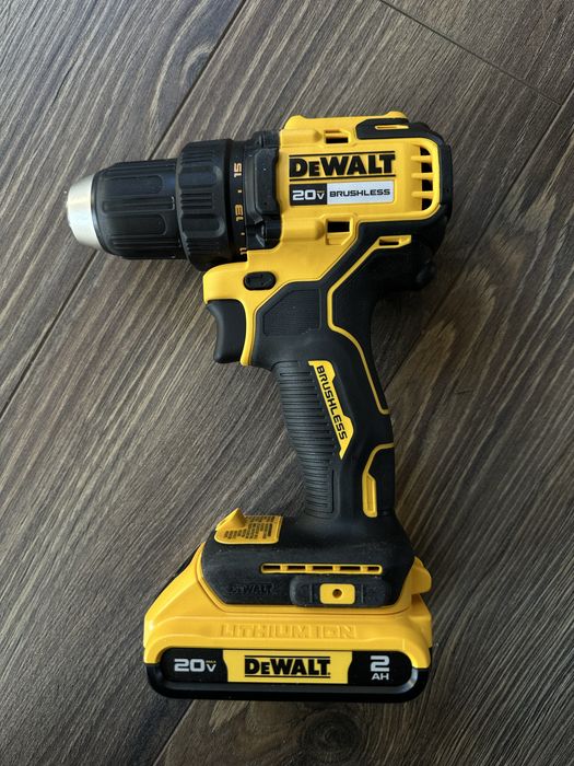 Набір шуруповертів Dewalt DCK227D2.20v