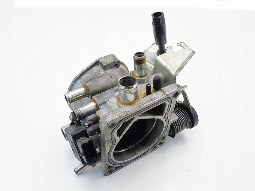 Przepustnica 2.0 16V Saab 9-3 900 Ii 9000 9166612