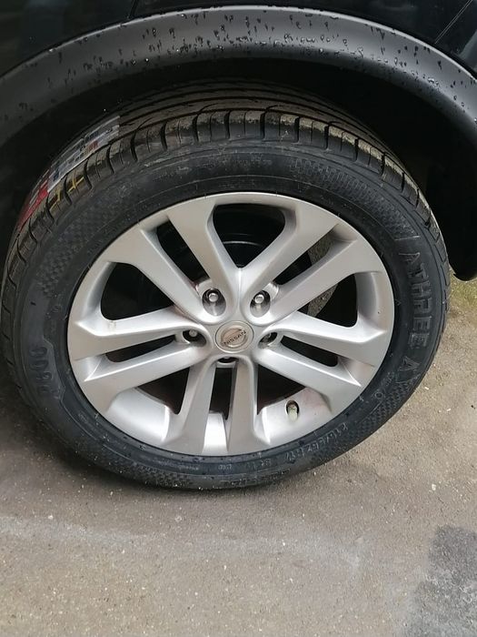 Jantes Originais Nissan Juke 17"-200€
