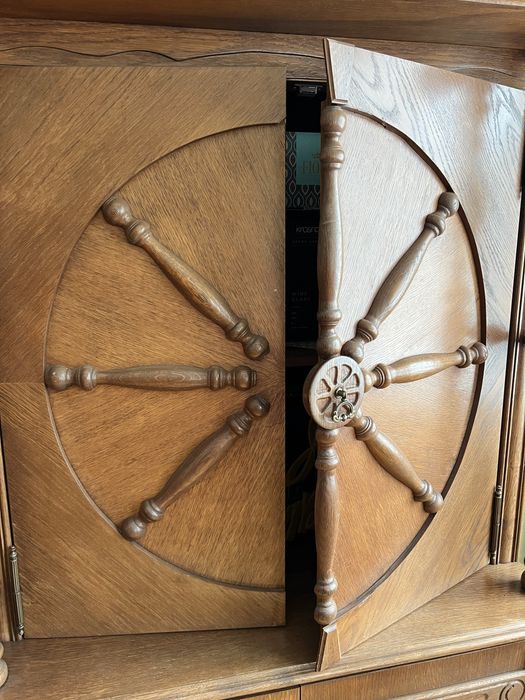 Деревʼяна стінка у вітальню/стінка дерево/стенка  деревянная гостиная