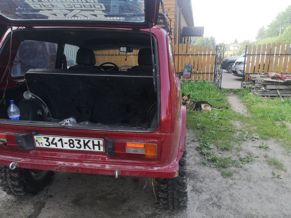 Авто Ваз 2121 нива