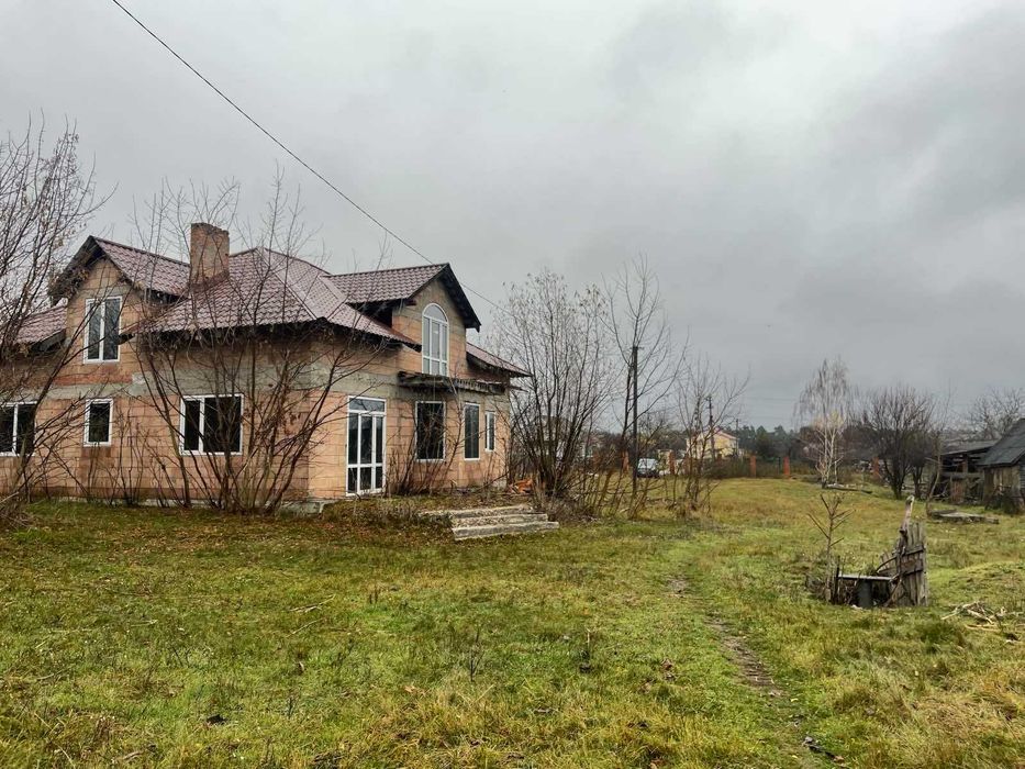 Продаж будинку с. Дениші  ( 18 км від міста)