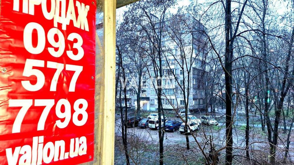 Продаж 3кім. квартири під ремонт, вул. Липківського, метро Вокзальна