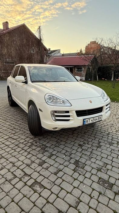 Продам Porsche Cayenne