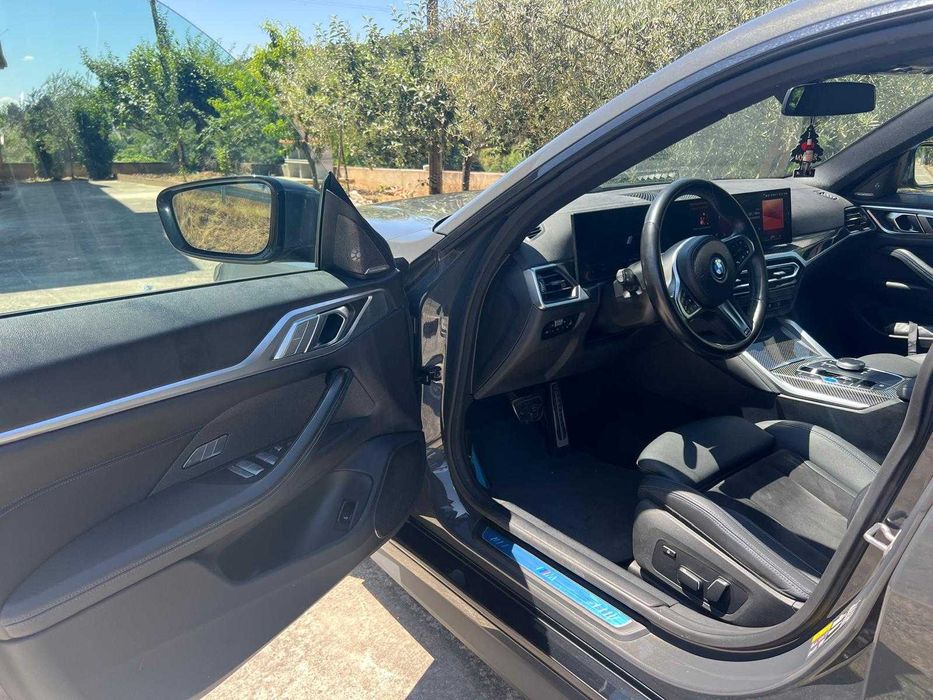 BMW I4 EDrive 40 Versão Pack DESPORTIVO M PRO de 27/12/2023! C/ Garantia TOTAL