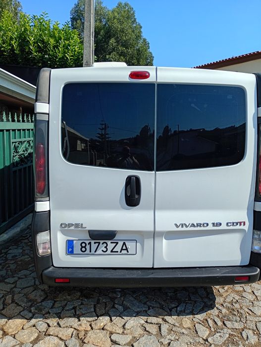 Autocavarana Opel vivard 1.9 cdt1 370 000 km