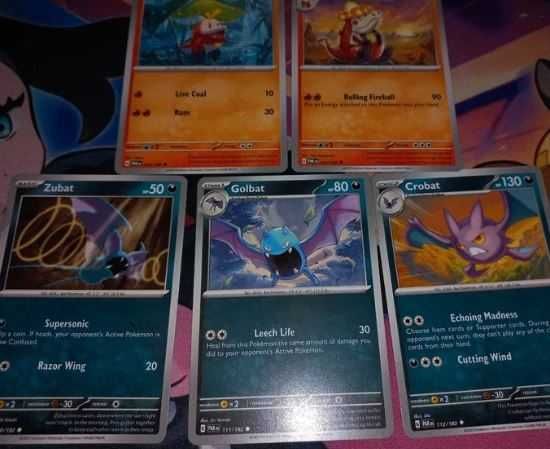 Zestaw 300 różnych oryginalnych kart pokemon,rare,holo,reverse,energie