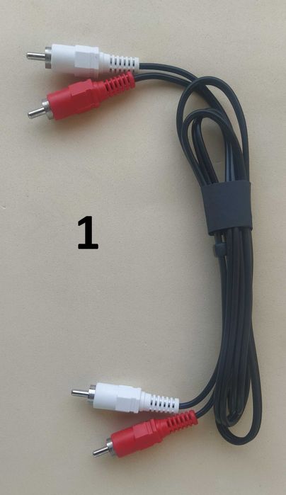 3 Cabos de Vídeo e Áudio Analógico (RCA / Jack 3.5mm) – NOVOS