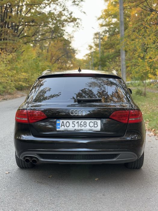 Продам Audi A4 B8