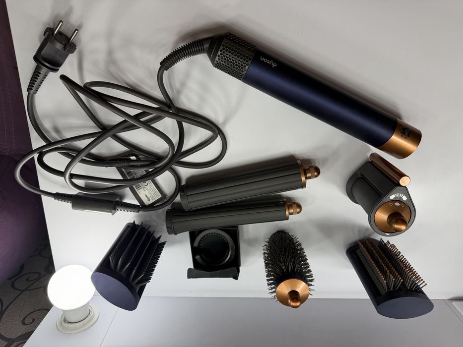 Cтайлер Dyson Airwrap multi-styler