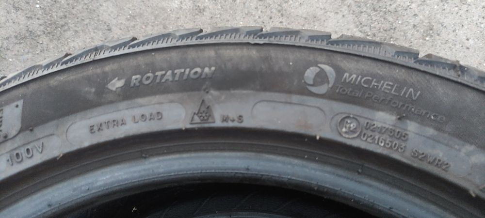 Opony zimowe z 2022r 5mm 245/45/18 Michelin 3N
