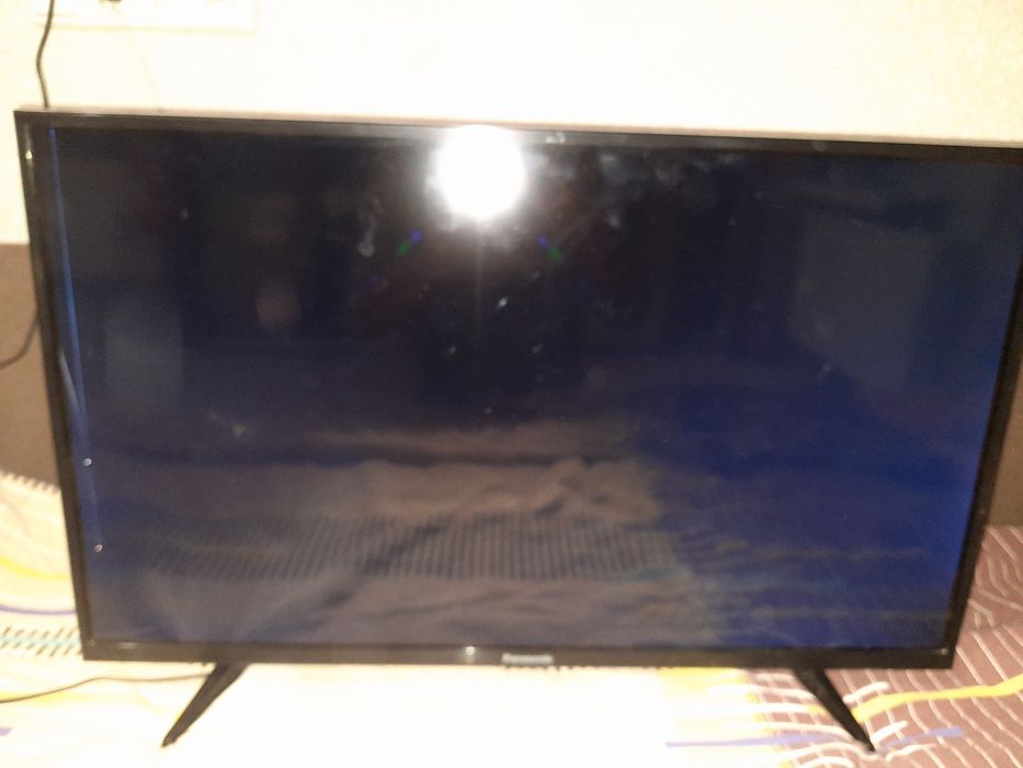 Телевизор Panasonic TX-32HSR400