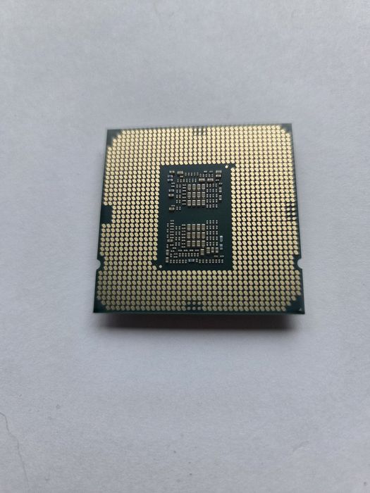 Procesor Intel i7-10700KF 8 x 3,8 GHz gen. 10 LGA 1200 ( Po testach )
