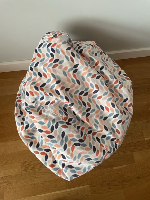 Pufa sako z uchwytem i zdejmowanym pokrowcem