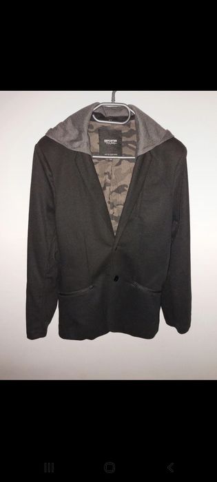 Marynarka z kapturem