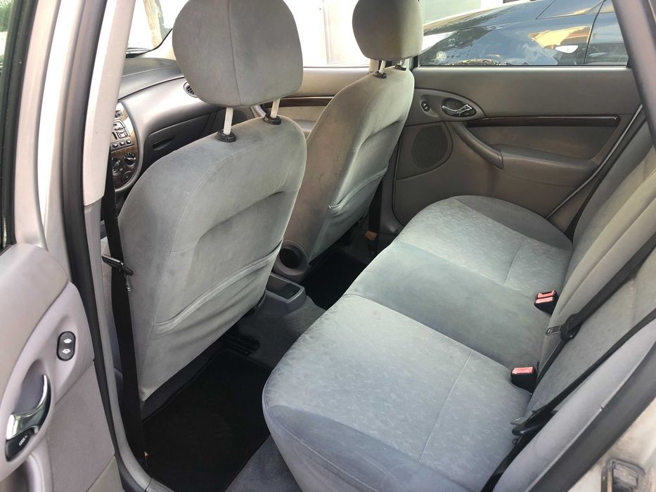 Ford Focus MK1 Sedan 1999