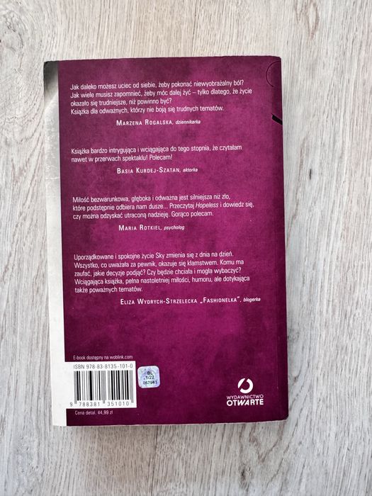 Książka „hopeless” Colleen Hoover