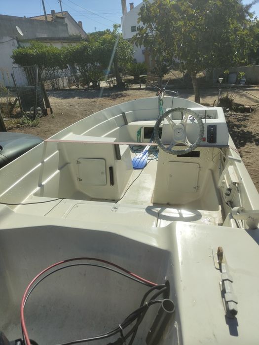 Barco Fibra Mar 4.35 motor 25cv