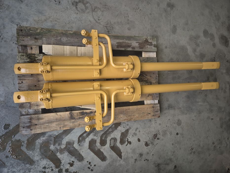 Siłownik przechyłu łyżki HSW 534 - części