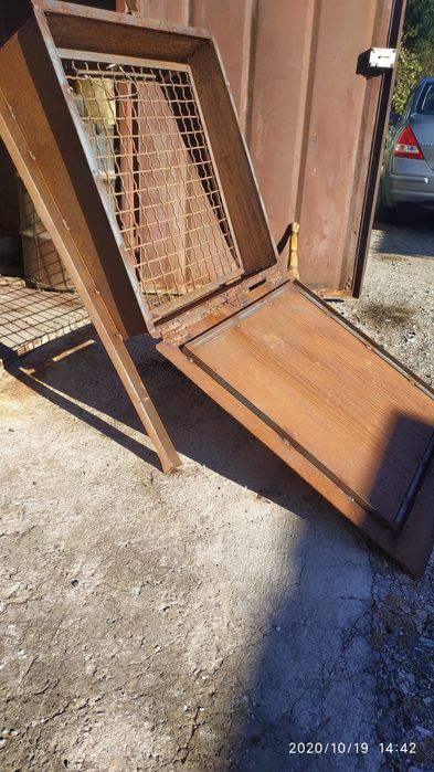 Продам ляду, кришку на погреб.