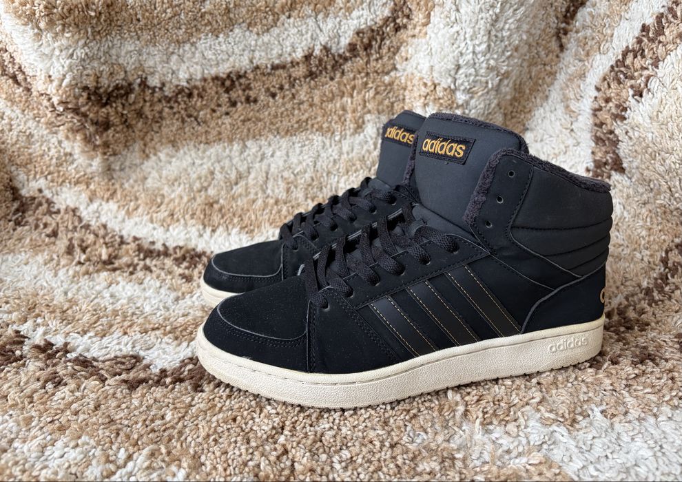 Кросівки зимові Adidas Hoops 2.0 Mid