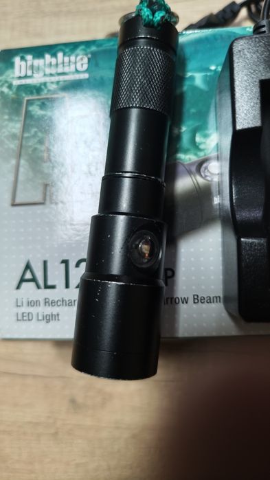 Latarka nurkowań BigBlue AL1200np