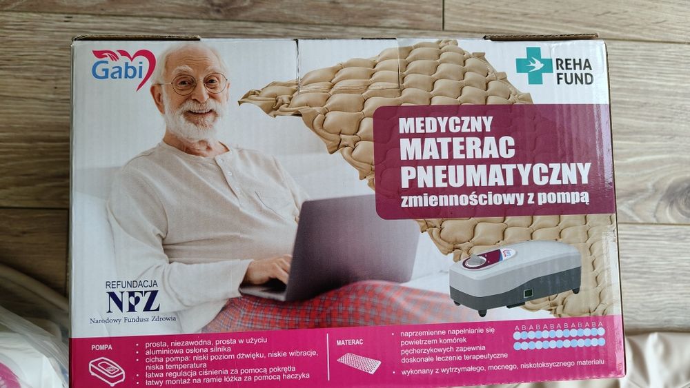 Materac przeciwodleżynowy pneumatyczny