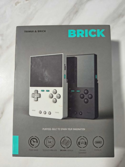 Портативна ігрова консоль Trimui Brick 64GB