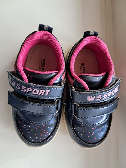 Кроссовки, ботинки для девочки