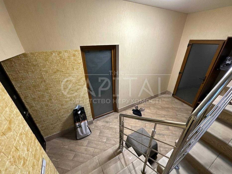 Оренда затишного будинку 300 м² у Лісниках, 30 соток землі