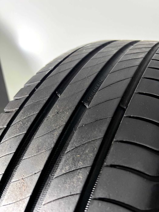 Pneus Michelin Primacy 4 - 215/60/17 - Muito Bons
